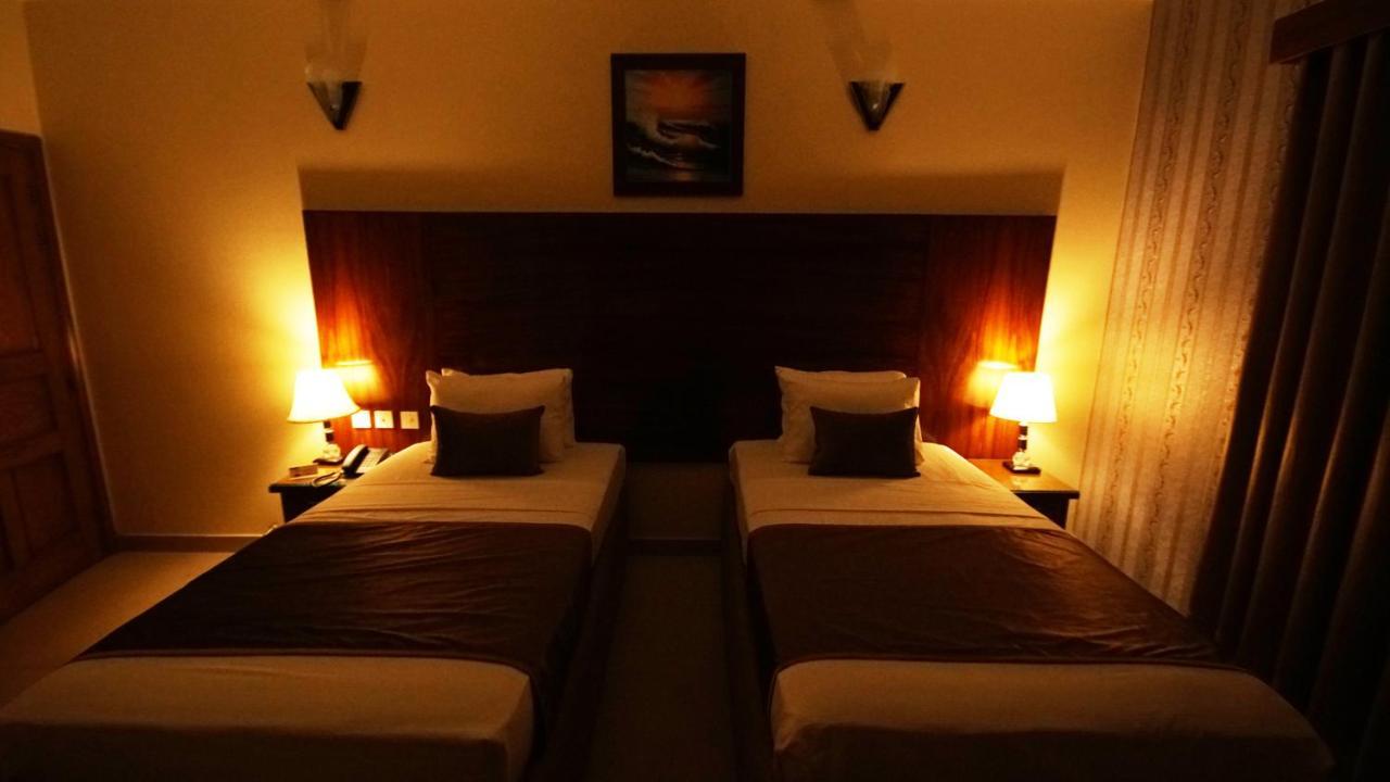 World Inn Hotel Karáčí Exteriér fotografie