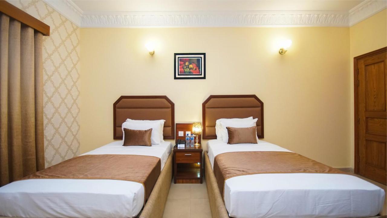 World Inn Hotel Karáčí Exteriér fotografie