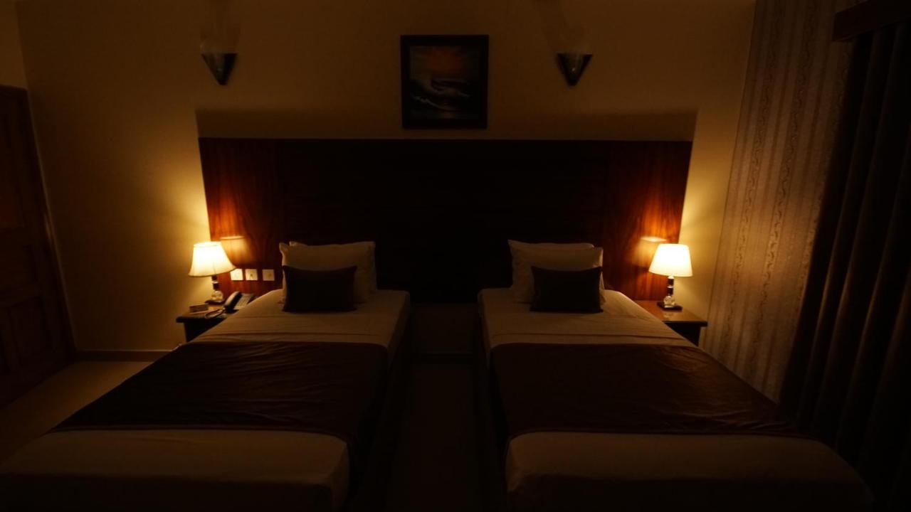 World Inn Hotel Karáčí Exteriér fotografie