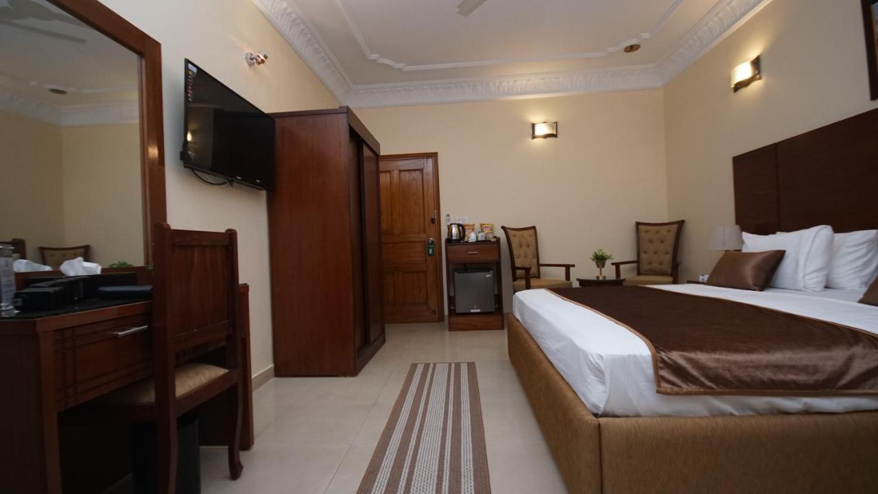 World Inn Hotel Karáčí Exteriér fotografie