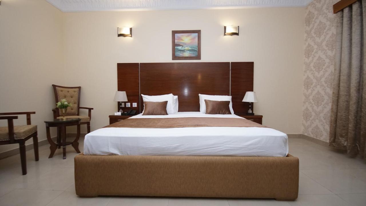 World Inn Hotel Karáčí Exteriér fotografie